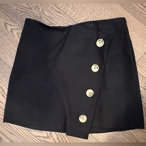 Top Shop Asymmetrical Mini Skirt, Tortoise Shell Buttons, NWOT, Size 10